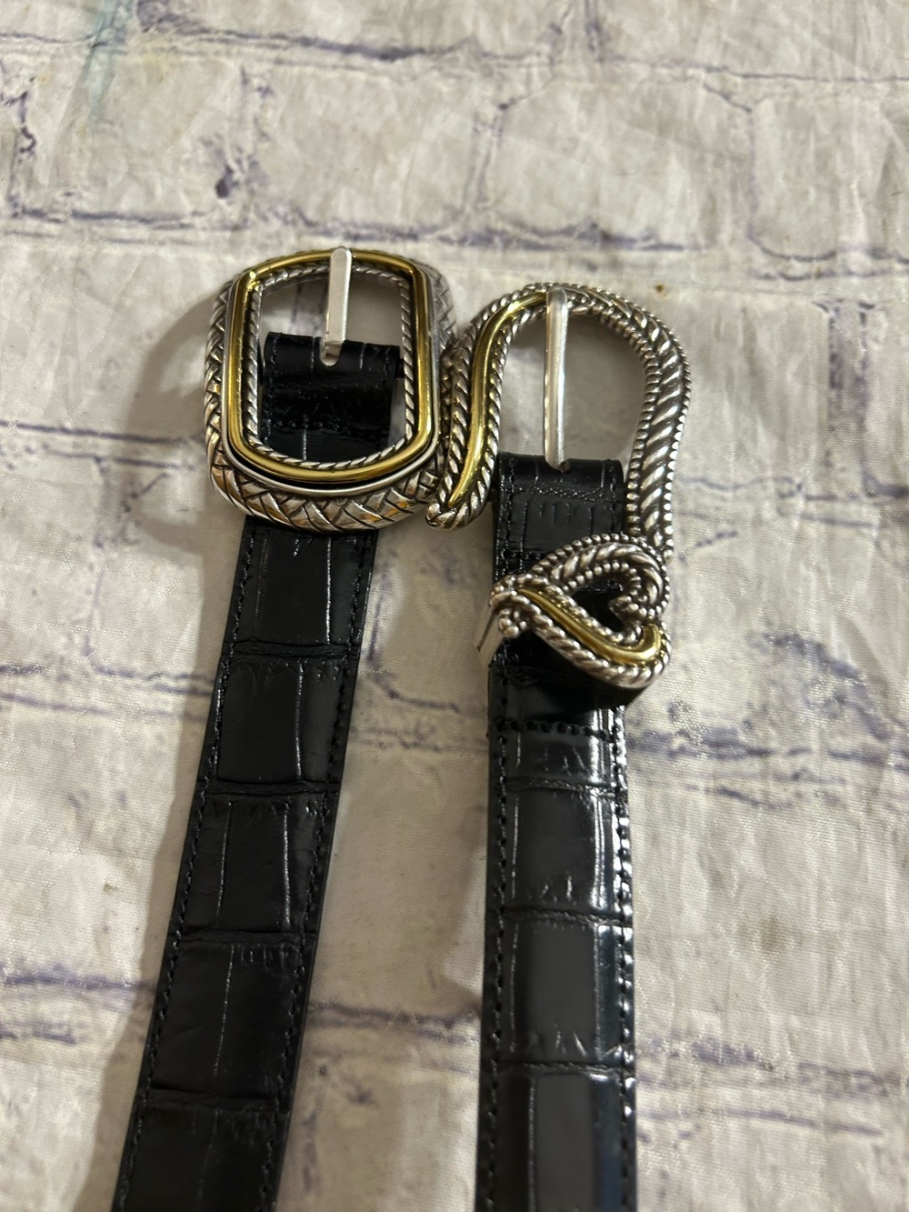BRIGHTON CLASSICS AND REVERSIBLE BLACK & BROWN CROC EMBELLISHED BUCKLES BELTS S